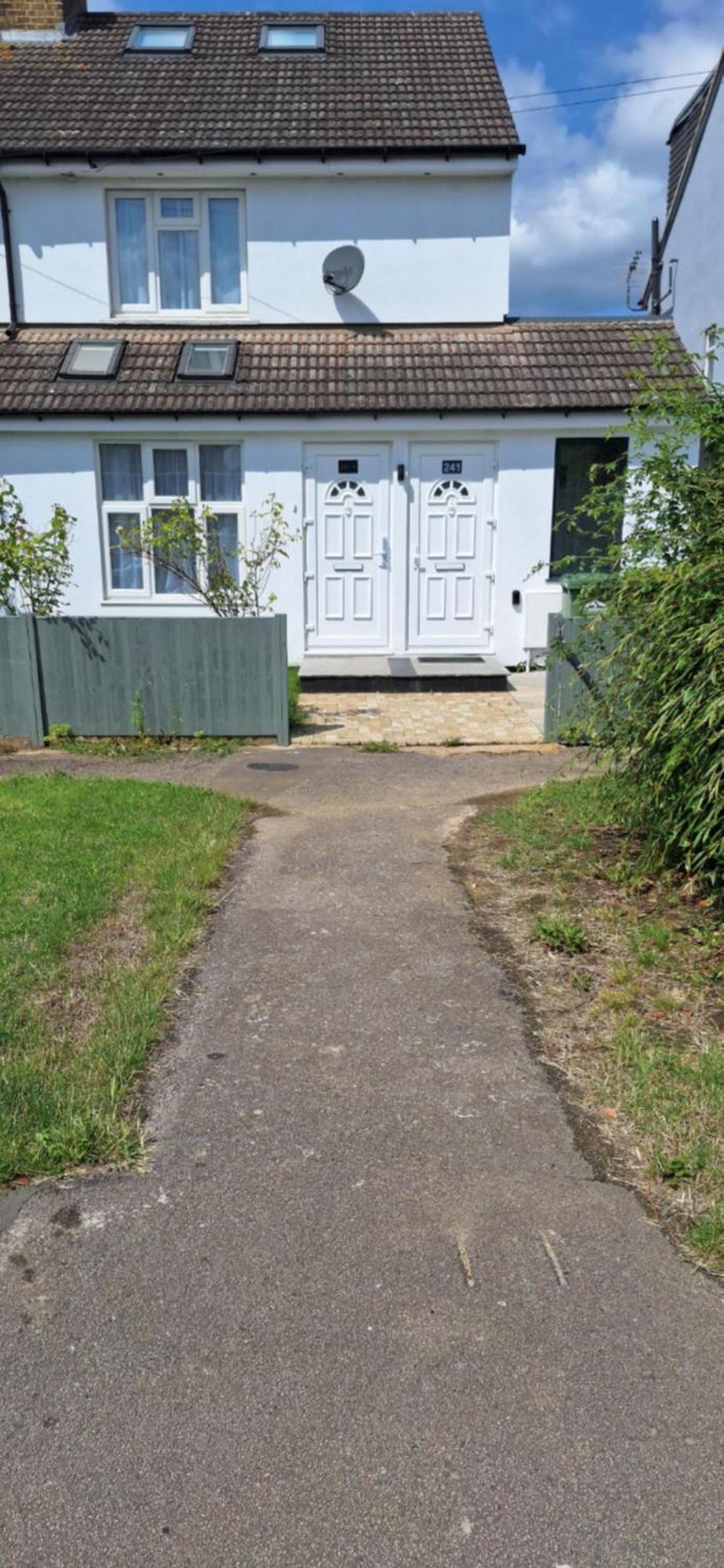 New 3 Bedrooms Flat In Ashford Near Heathrow Ashford (Surrey) Exterior foto