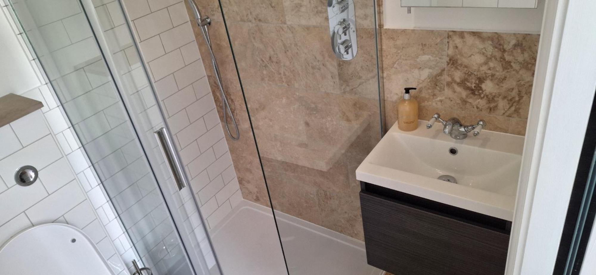 New 3 Bedrooms Flat In Ashford Near Heathrow Ashford (Surrey) Exterior foto
