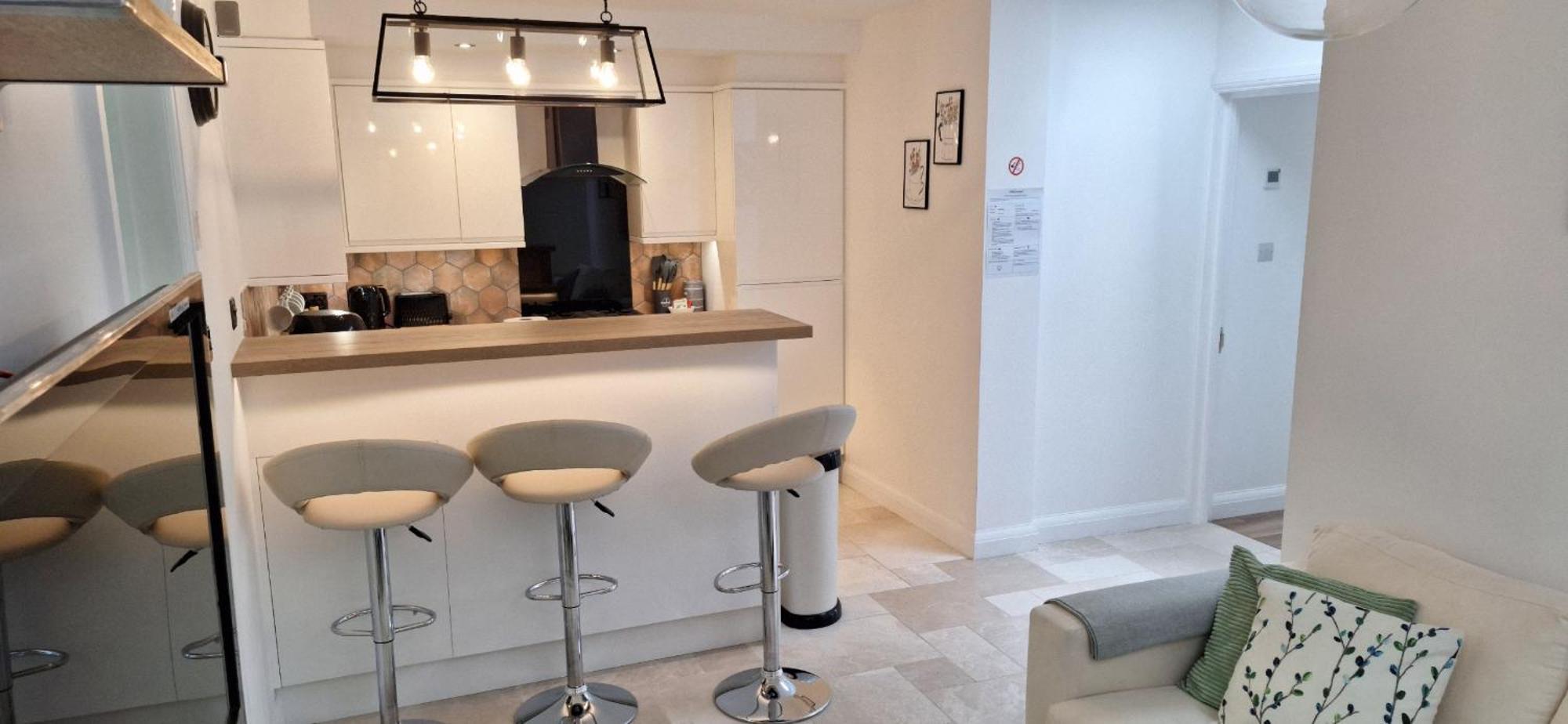 New 3 Bedrooms Flat In Ashford Near Heathrow Ashford (Surrey) Exterior foto